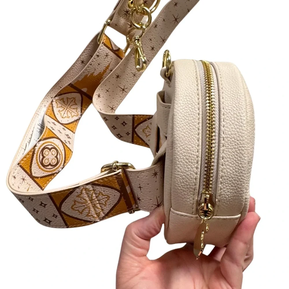 Disney Loungefly Crossbody Pin Bag with Gold Castle “Where Dreams Come True” - Picture 5 of 13